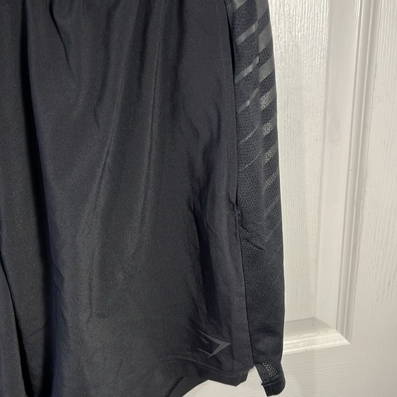 Gymshark shorts - Picture 2 of 9